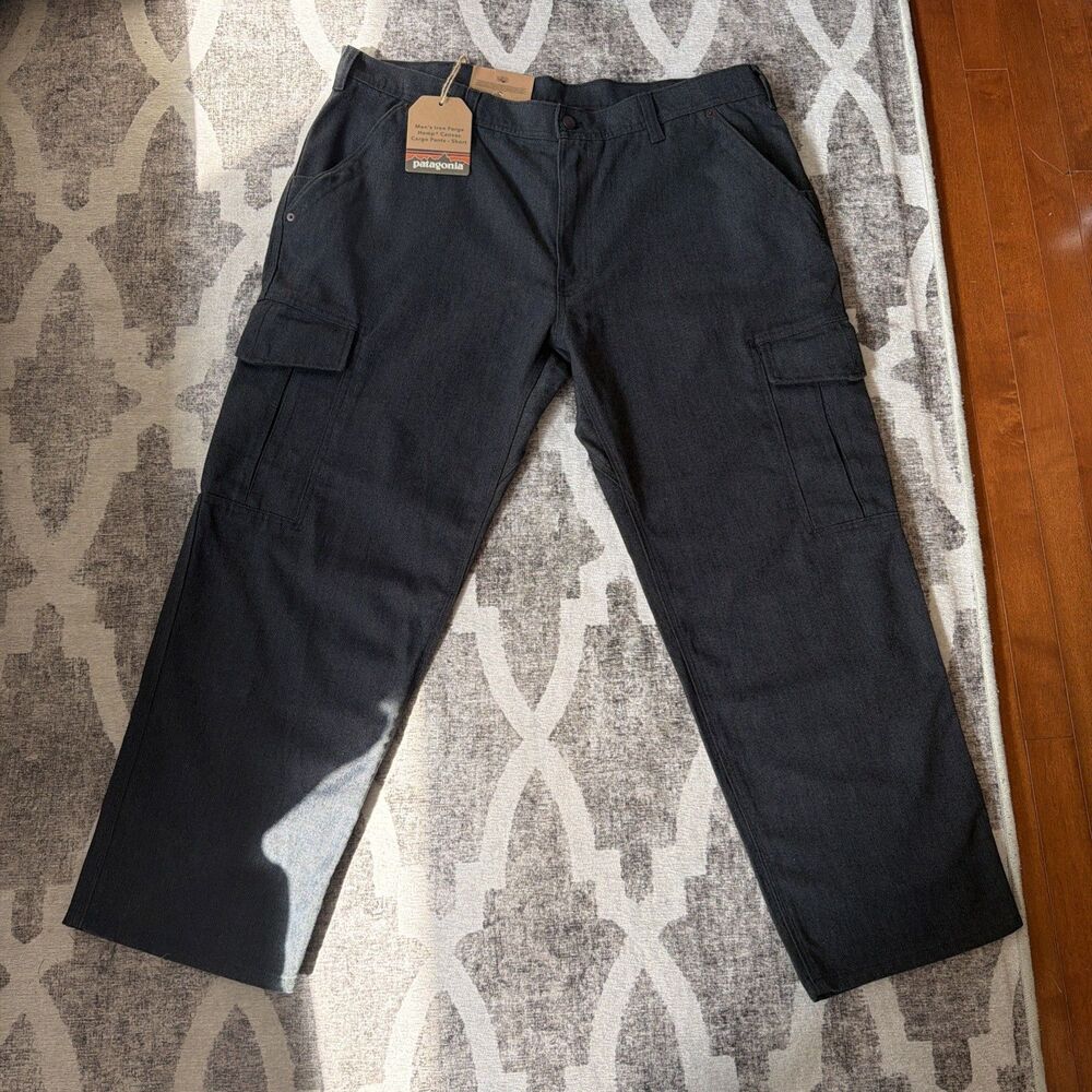 NWT Patagonia Iron Forge Hemp Canvas Cargo Pants Mens 42x30 Ink Black Workwear